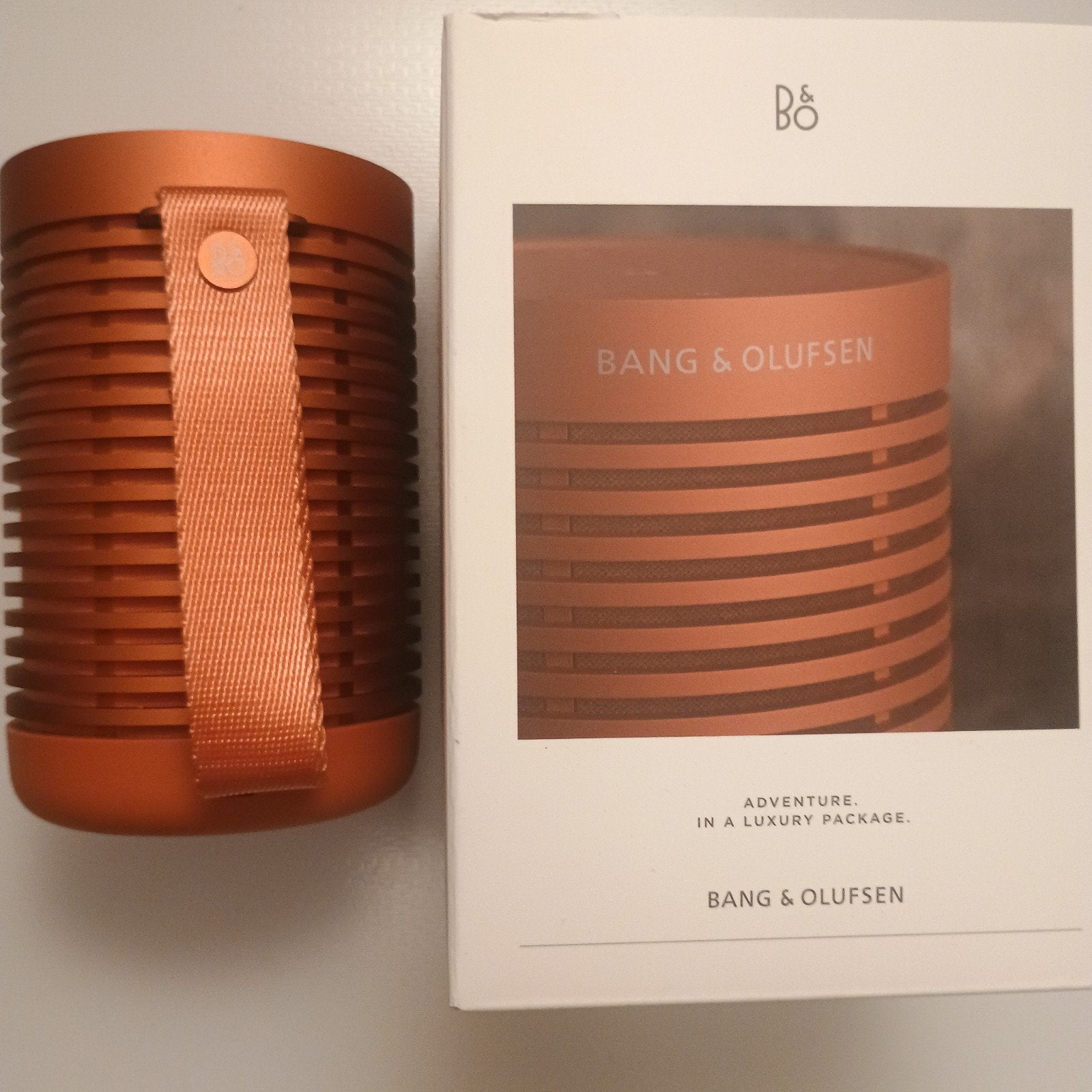 Bang & Olufsen Beosound Explore Bonfire Orange, Audio, Tv en Foto, Luidsprekers, Bluetooth, Ophalen of Verzenden, Zo goed als nieuw