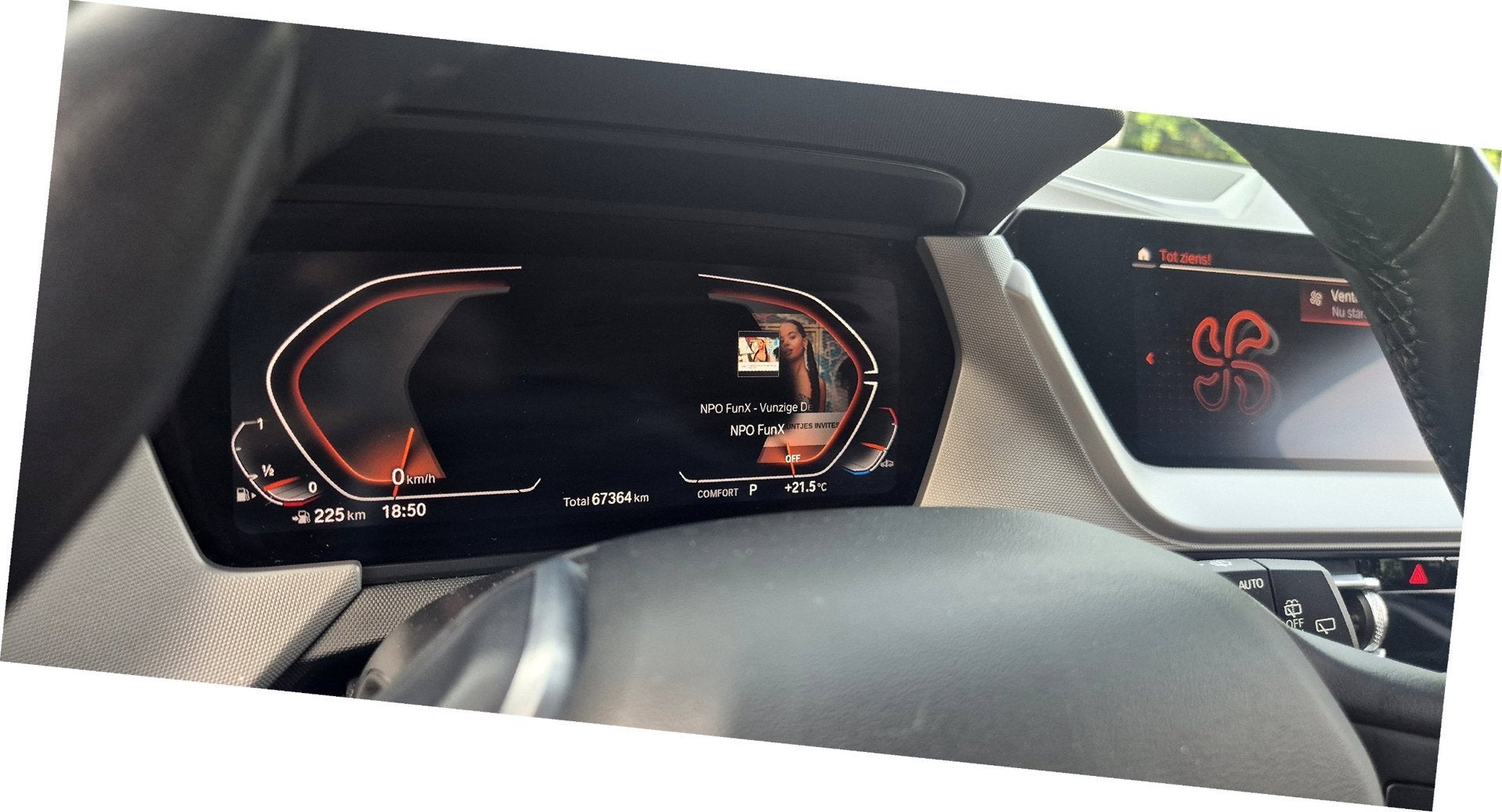 BMW 1-serie 118i Business Edition | Cam | Stoelverw. | Cruis, Auto's, BMW, Gebruikt, Blauw, Origineel Nederlands, Bedrijf