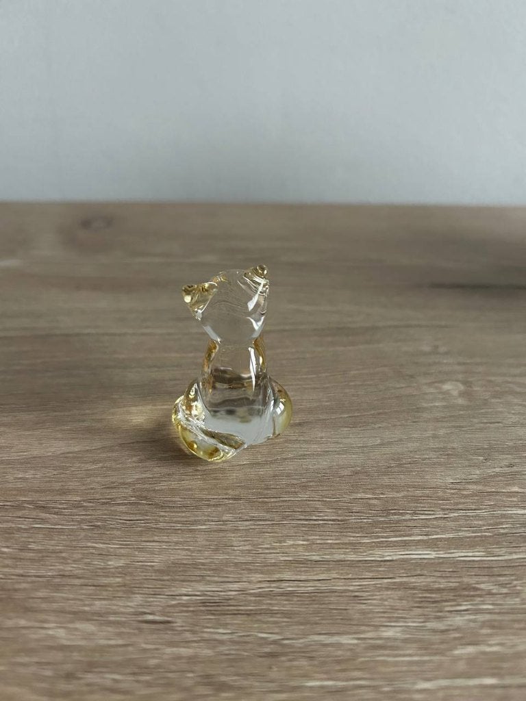 Glazen kat 1, Ophalen