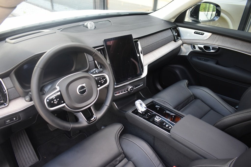 Volvo XC90 T8 455pk AWD Ultra Dark | Luchtvering | Bowers&Wi, Adaptive Cruise Control, Gebruikt, 4 cilinders, Wit