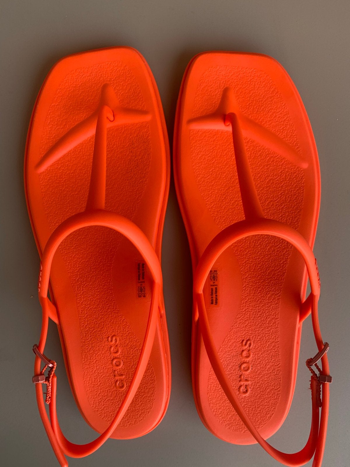 Crocs sandalen dames W9 (40,5/41) oranje, Ophalen of Verzenden, Zo goed als nieuw, Oranje, Sandalen of Muiltjes