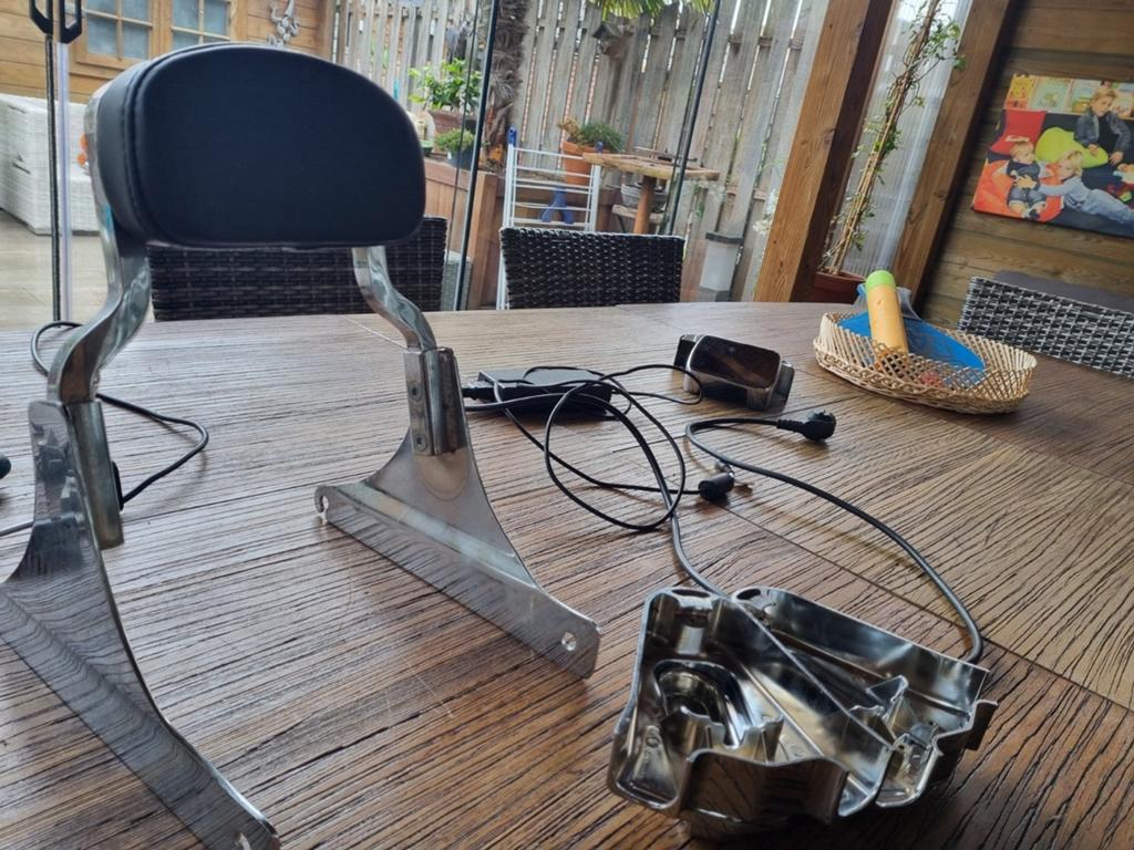 Lage sissy bar softail evo en twin cam, Motoren, Onderdelen | Harley-Davidson, Ophalen of Verzenden, Gebruikt