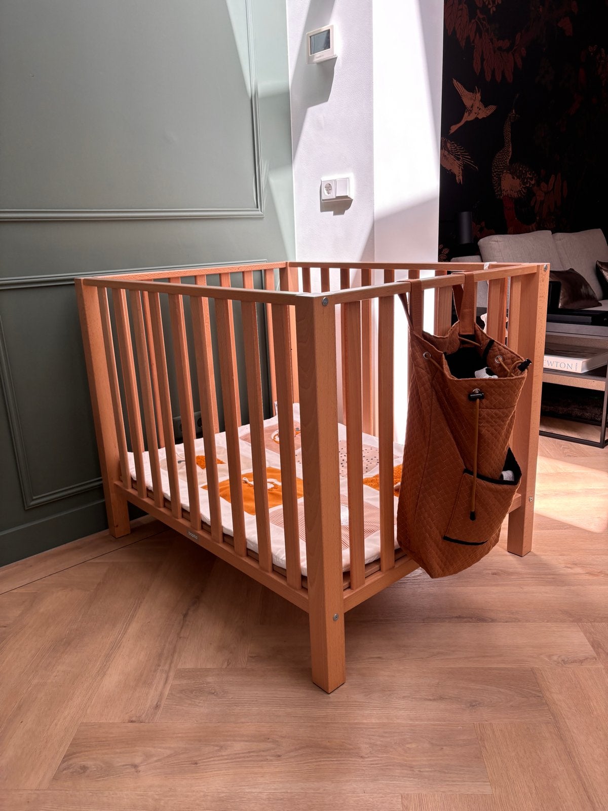 Houten babybox met speelkleed en opbergzak, Ophalen, Zo goed als nieuw, Minder dan 140 cm, 70 tot 85 cm