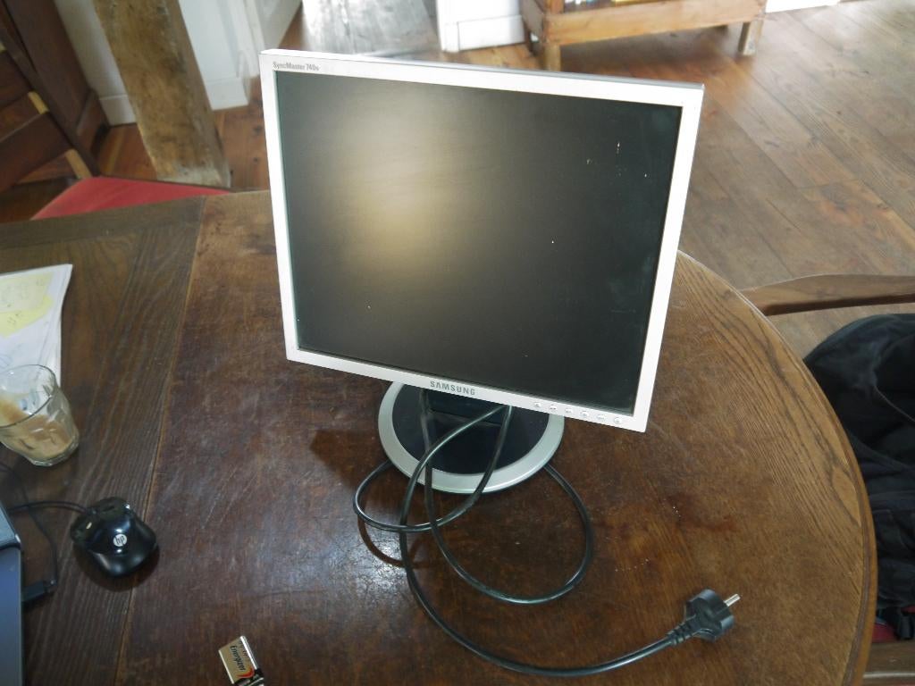 Samsung beeldscherm SyncMaster 740N, Computers en Software, Monitoren, Gebruikt, Full HD, Ophalen of Verzenden, TN