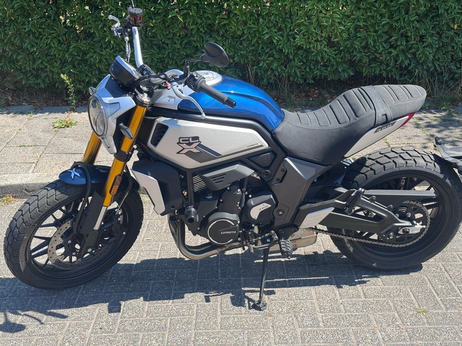 CF Moto CL-X 2025 met zeer lage kilometerstand (722 km), Motoren, 2 cilinders, Occasion, Particulier, Minimaal motorrijbewijs A2