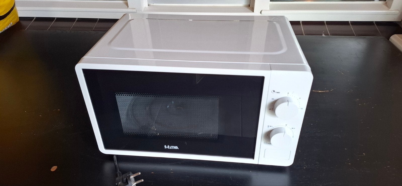 etna magnetron, Witgoed en Apparatuur, Magnetrons, Ophalen, Minder dan 45 cm, Draaiplateau, Vrijstaand