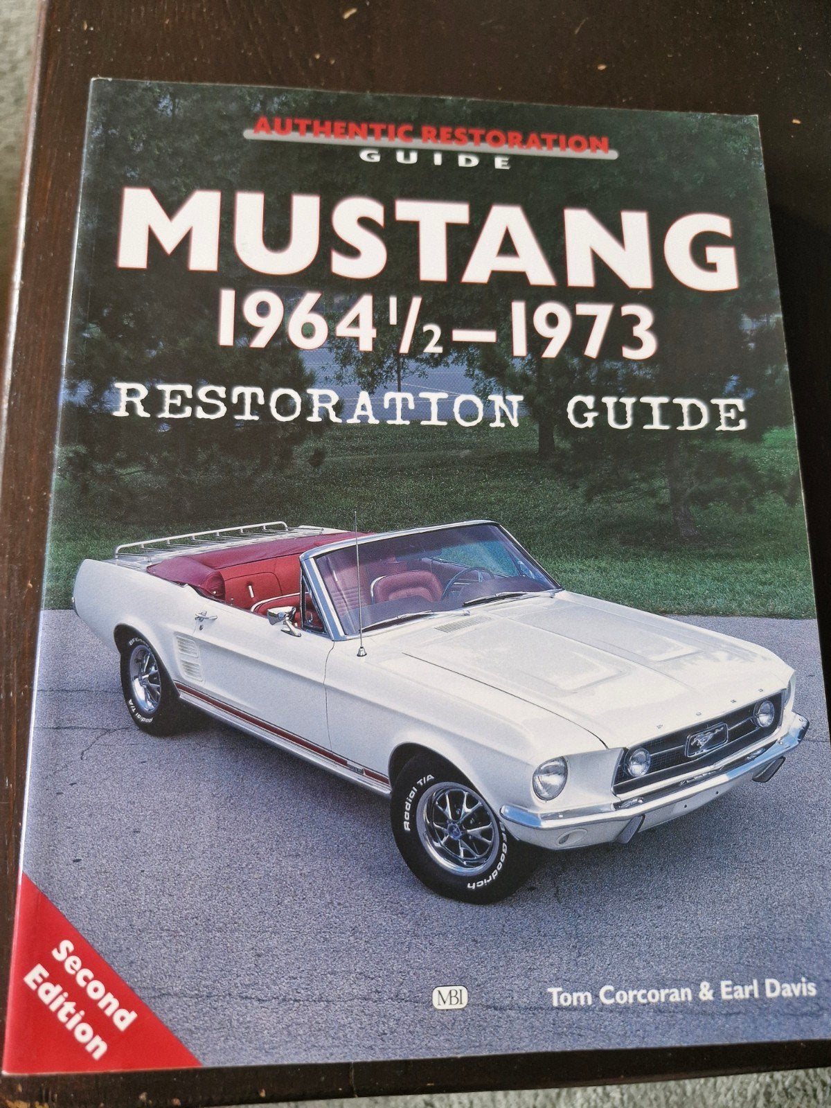 Mustang Restauratiegids 1964½-1973 - Tweede Editie, Ophalen of Verzenden, Zo goed als nieuw, Ford, Tom Corcoran & Earl Davis