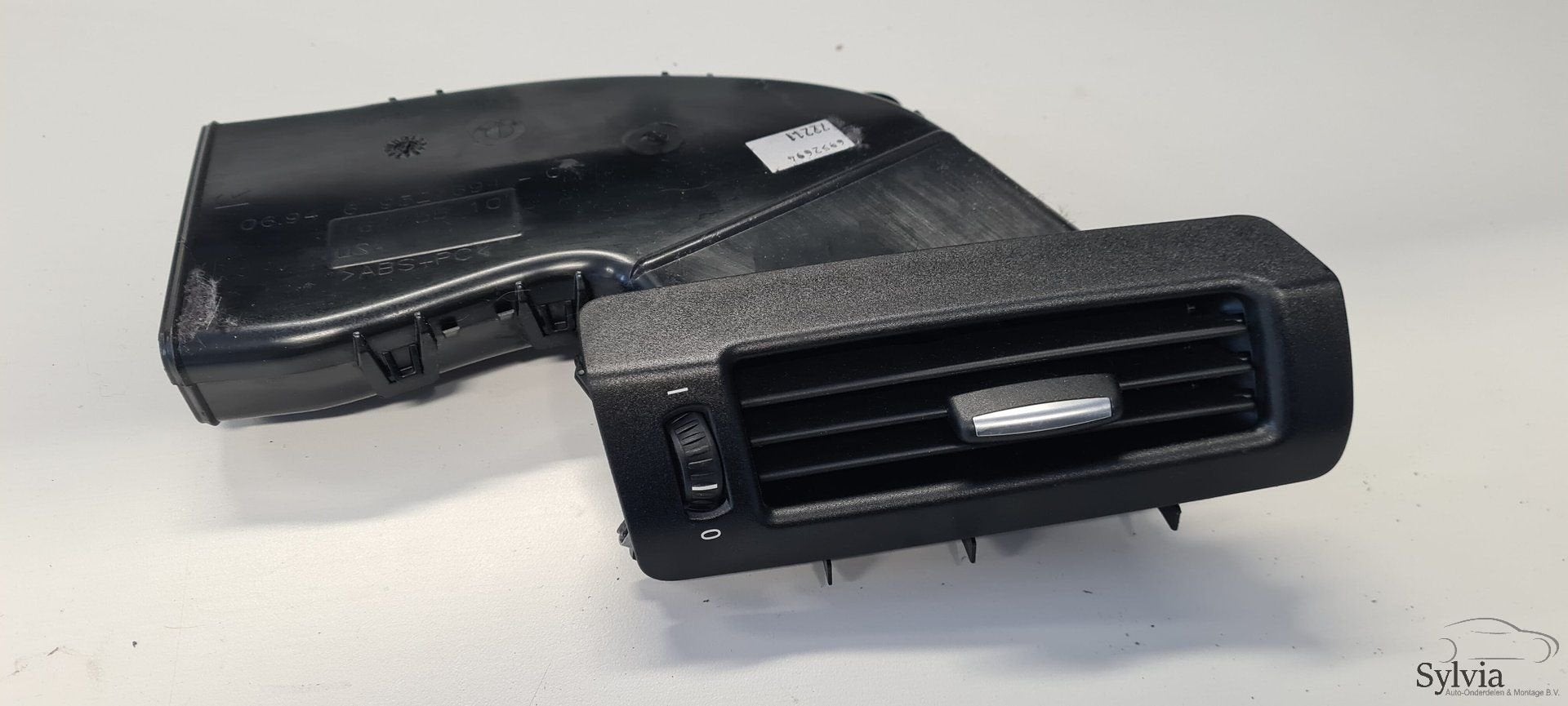 Luchtrooster ventilatie rechts achter B-stijl  BMW X5 E70 69, Gebruikt, -, -, Ophalen of Verzenden