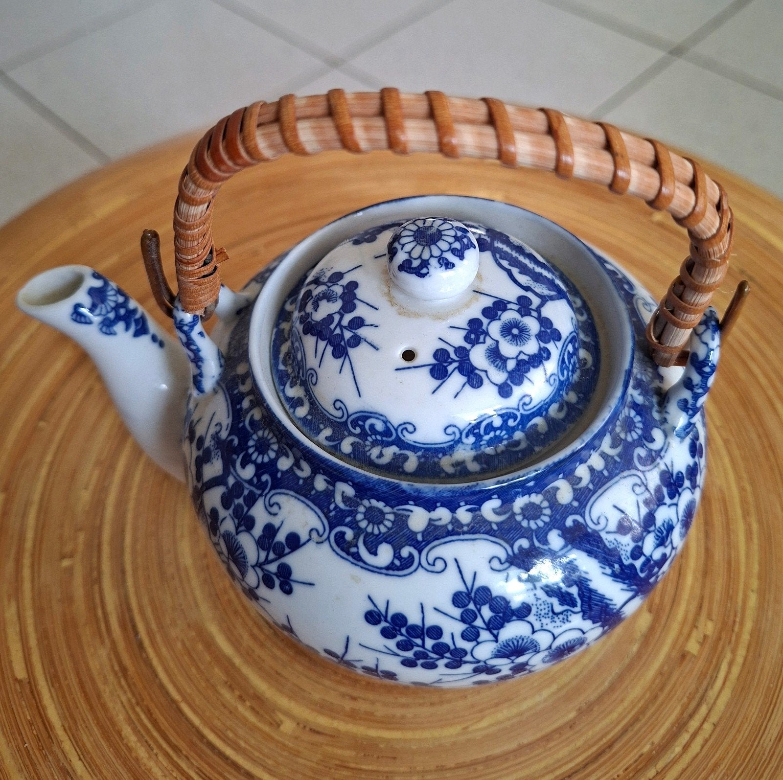 oud theepotje uit kinderservies, Ophalen