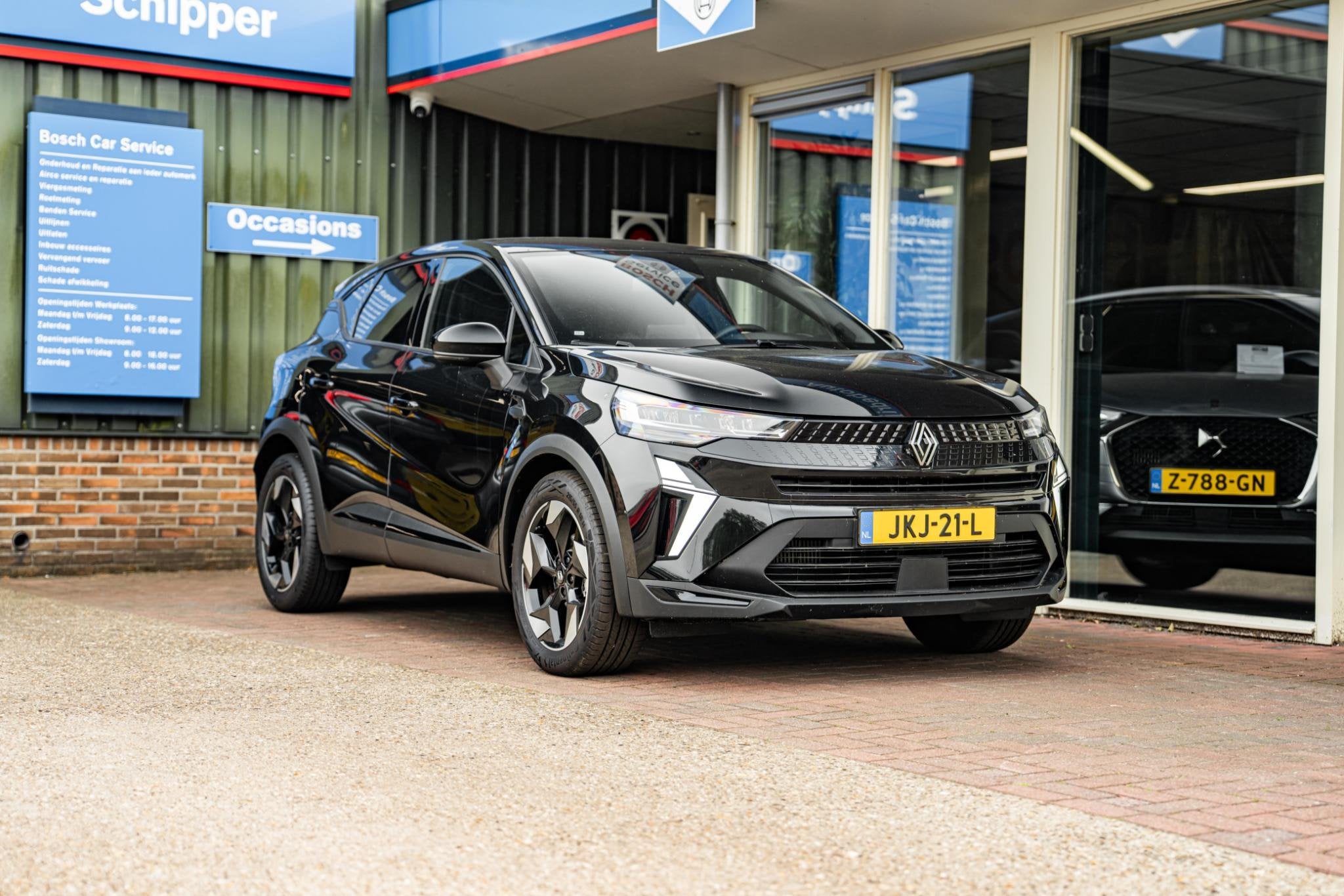 Renault Captur 1.3 mild hybrid 160 techno, Auto's, Gebruikt, Euro 6, 4 cilinders, Leder en Stof