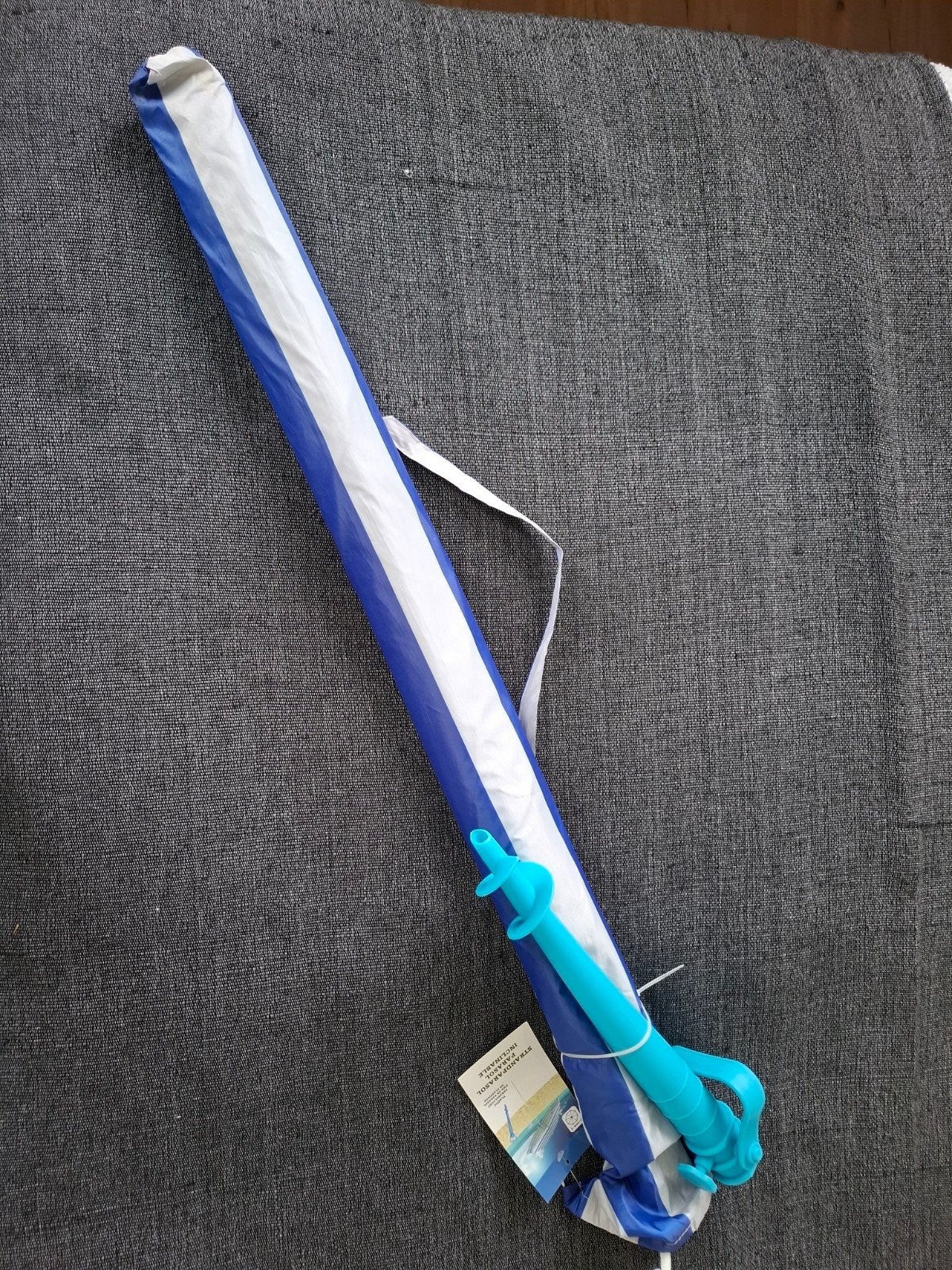 Strand parasol, blauw/wit met grondboor!, Ophalen of Verzenden, Nieuw, Minder dan 1 meter, Parasolvoet