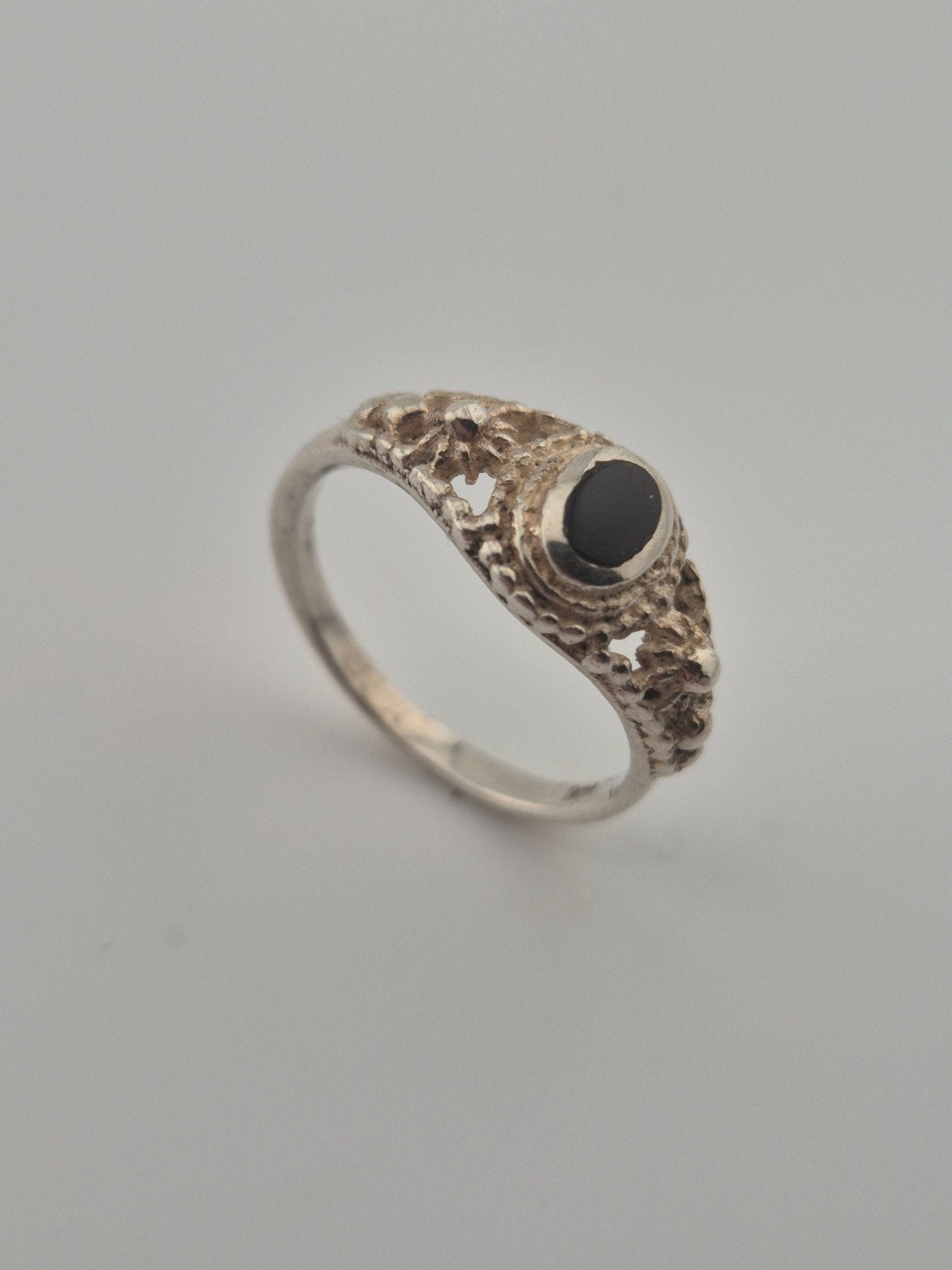 Prachtige Vintage 925 Sterling Zilveren Zegelring | Onyx, Verzenden, Zo goed als nieuw, 17 tot 18, Dame