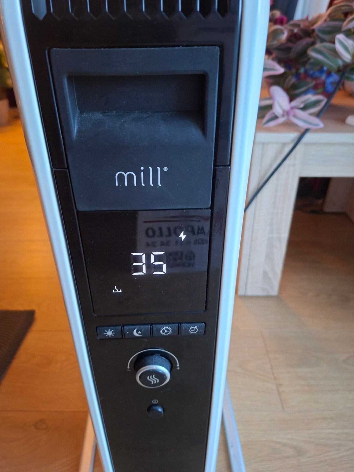 Mill Convectorkachel - Heerlijke warmte voor koude dagen, Ophalen, Kachel, Minder dan 60 cm, Zo goed als nieuw