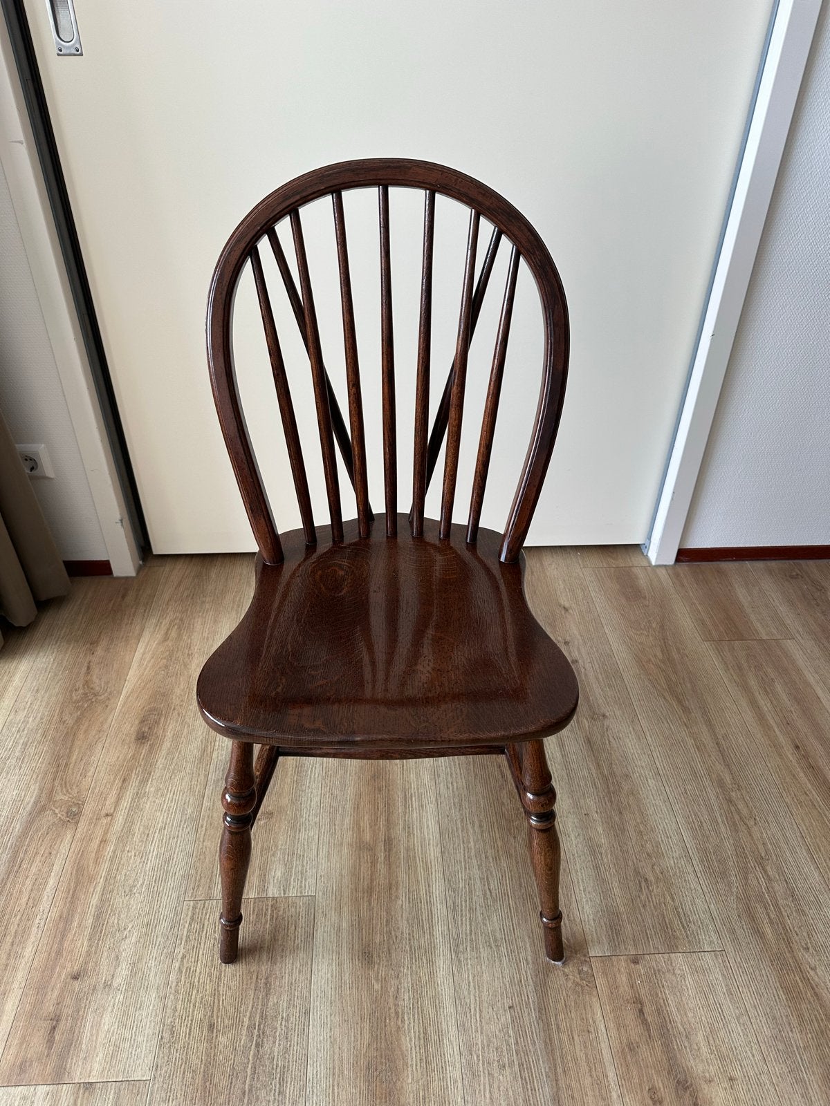 Antieke Windsor stoel van Orscho 4 stuks, Ophalen