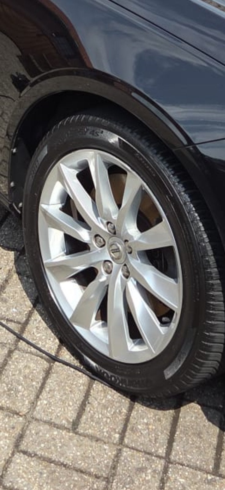 18 inch Volvo turbine velgen met All Season banden v90 2017, Ophalen, 18 inch, Gebruikt, Banden en Velgen