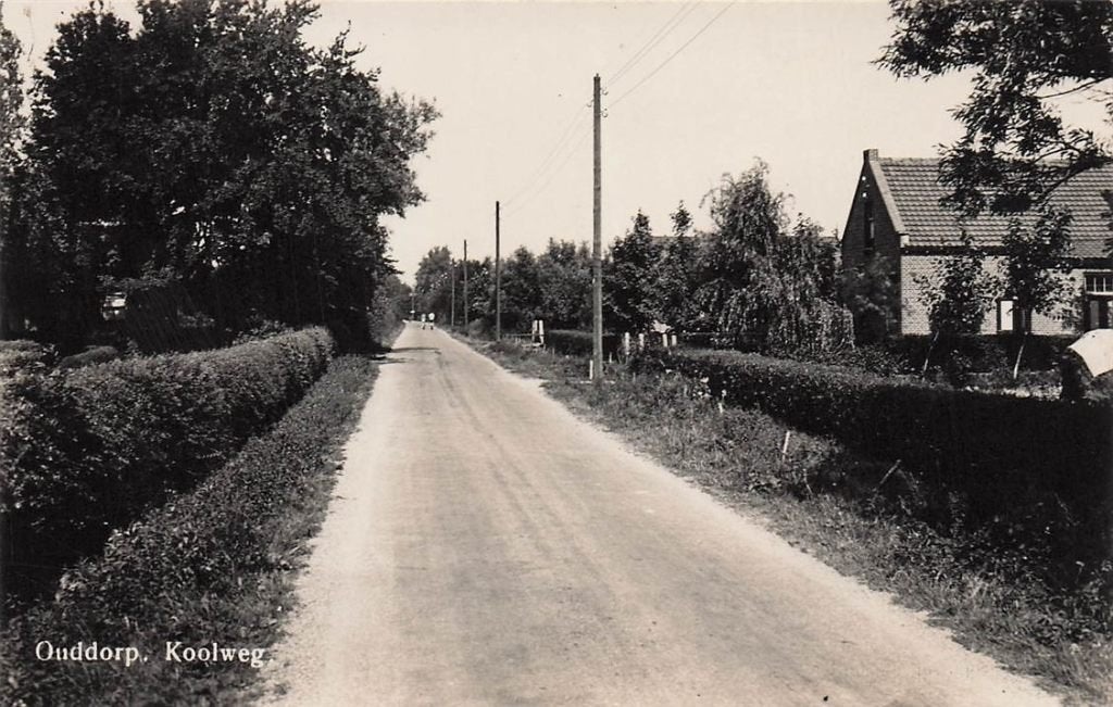 703-050-011 Ouddorp Koolweg, Verzamelen, Ansichtkaarten | Nederland, Verzenden, Voor 1920, Zuid-Holland