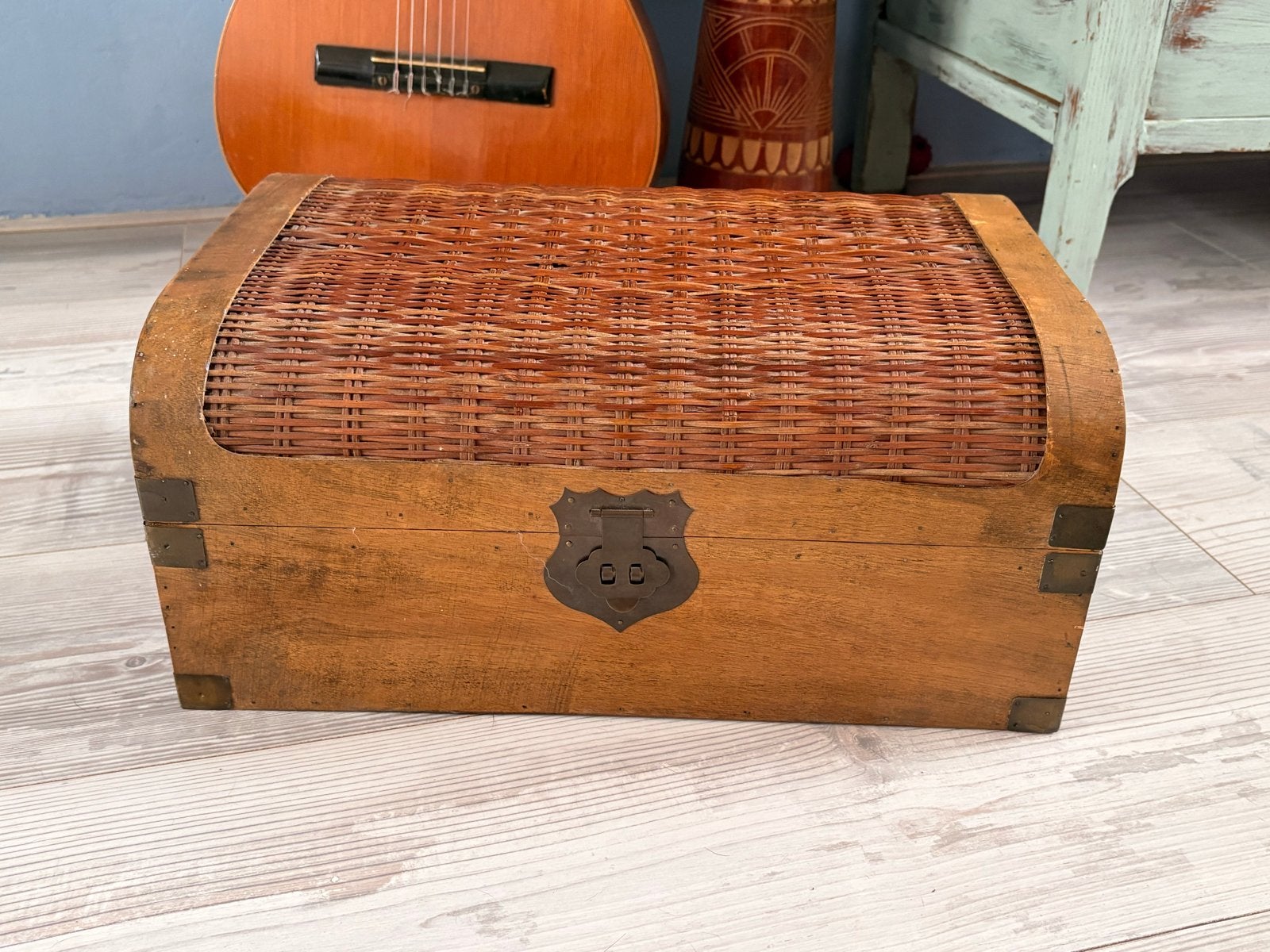 Decoratieve koffer met rieten bovenkant, Ophalen of Verzenden