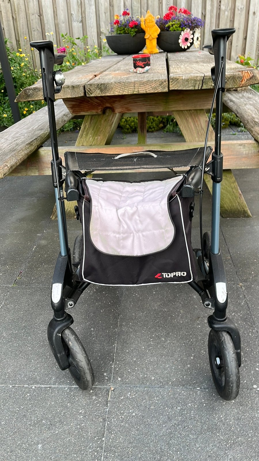 Nette rollator Topro Troja 2G, maat M, Ophalen, Opvouwbaar, Gebruikt