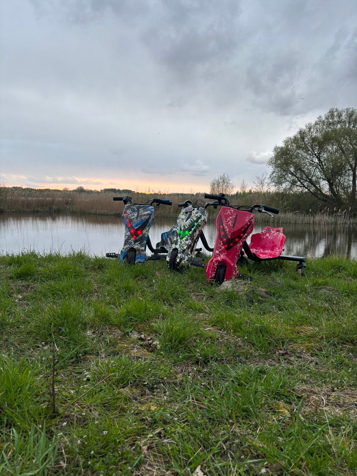 mooie roze drift drike, Ophalen, Gewone step
