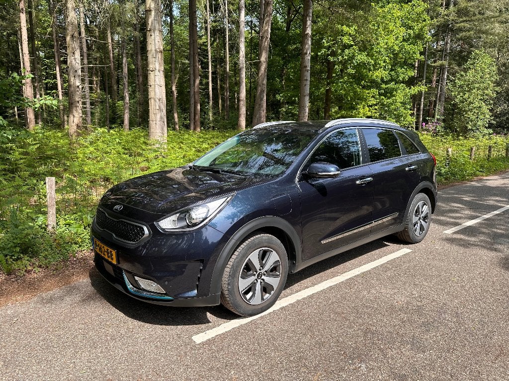 Kia Niro 1.6 GDi Phev BusinessLine, Auto's, 77 km/l, Blauw, Leder en Stof, Plug-in hybride