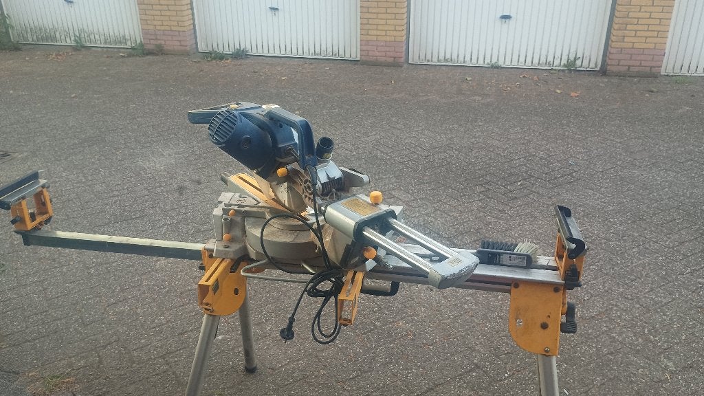 DeWALT DE7033-XJ onderstel + MAC ALLISTER afkortzaag, Ophalen, Gebruikt, 70 mm of meer, Afkortzaag