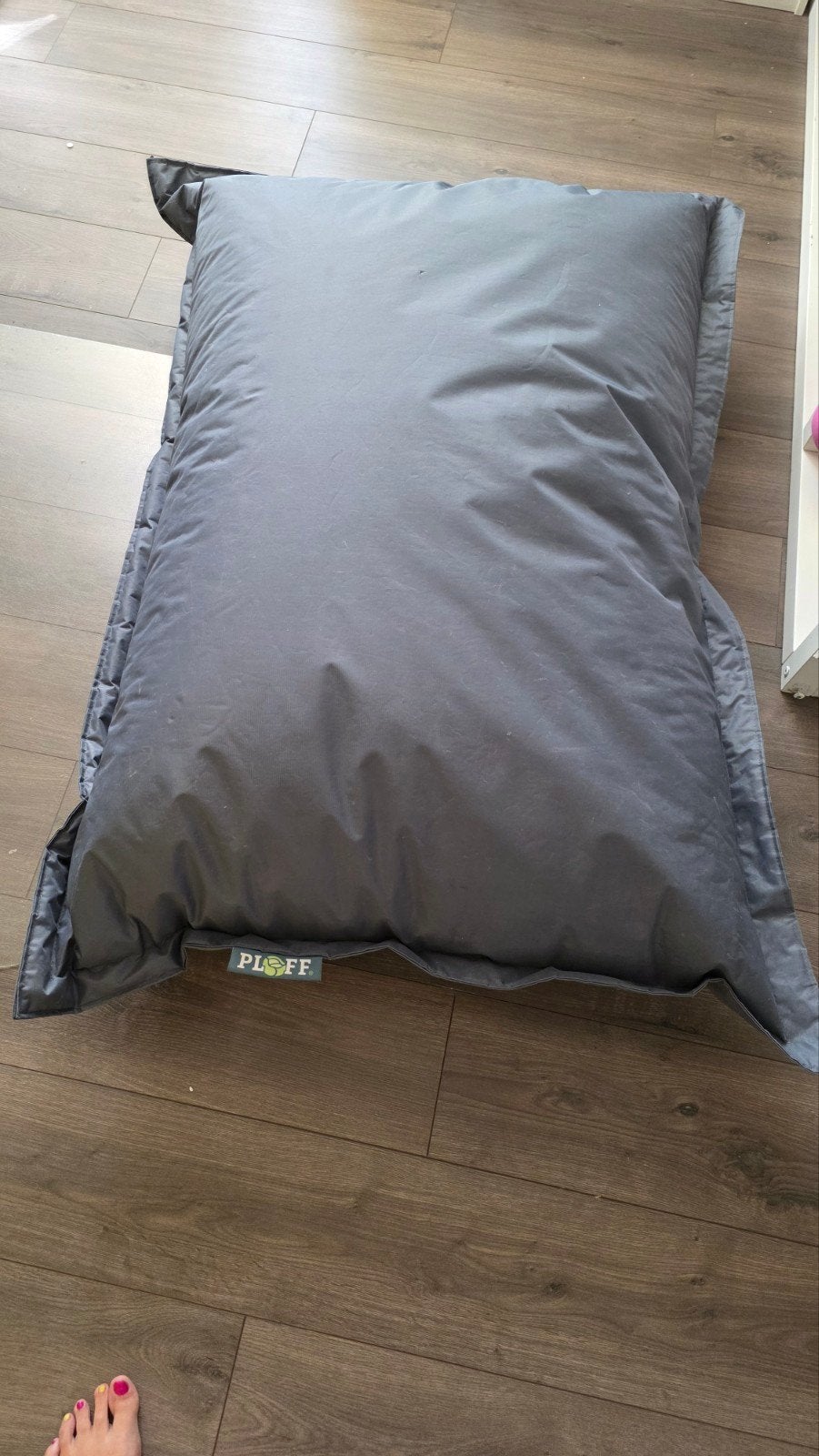 Grote donkergrijze zitzak van het merk Ploff, Ophalen, Grijs