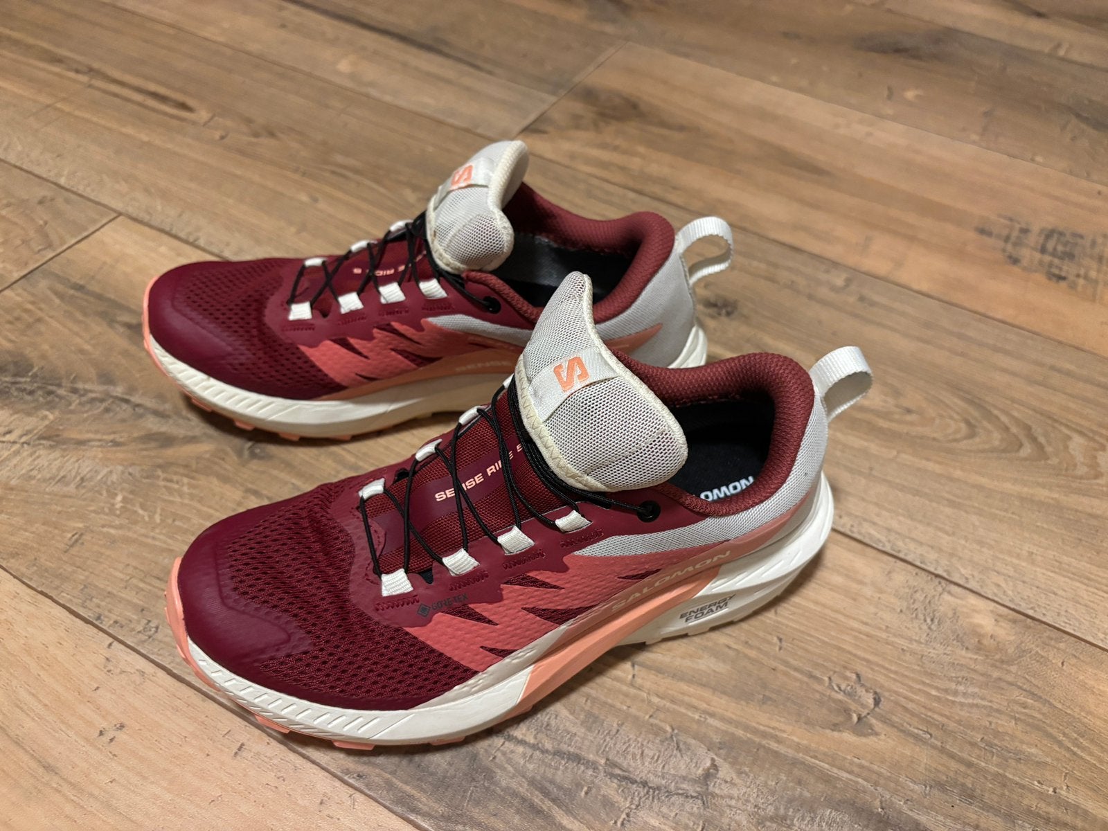 Wandelschoen Salomon mt 38 (valt iets klein), 2x gebruikt, Ophalen, Zo goed als nieuw, Schoenen