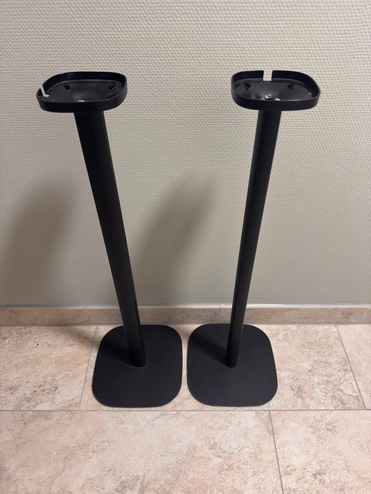 2 stuks luidsprekerstandaards voor Sonos 1, Audio, Tv en Foto, Ophalen, Inclusief standaarden, Overige typen, Zo goed als nieuw