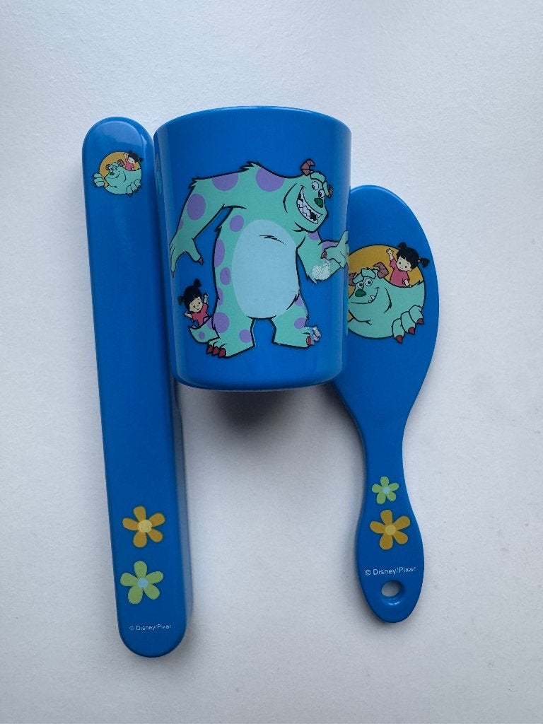 Disney Pixar Monsters en co. badkamer set, Verzamelen, Disney, Ophalen of Verzenden, Overige figuren, Zo goed als nieuw, Beeldje of Figuurtje