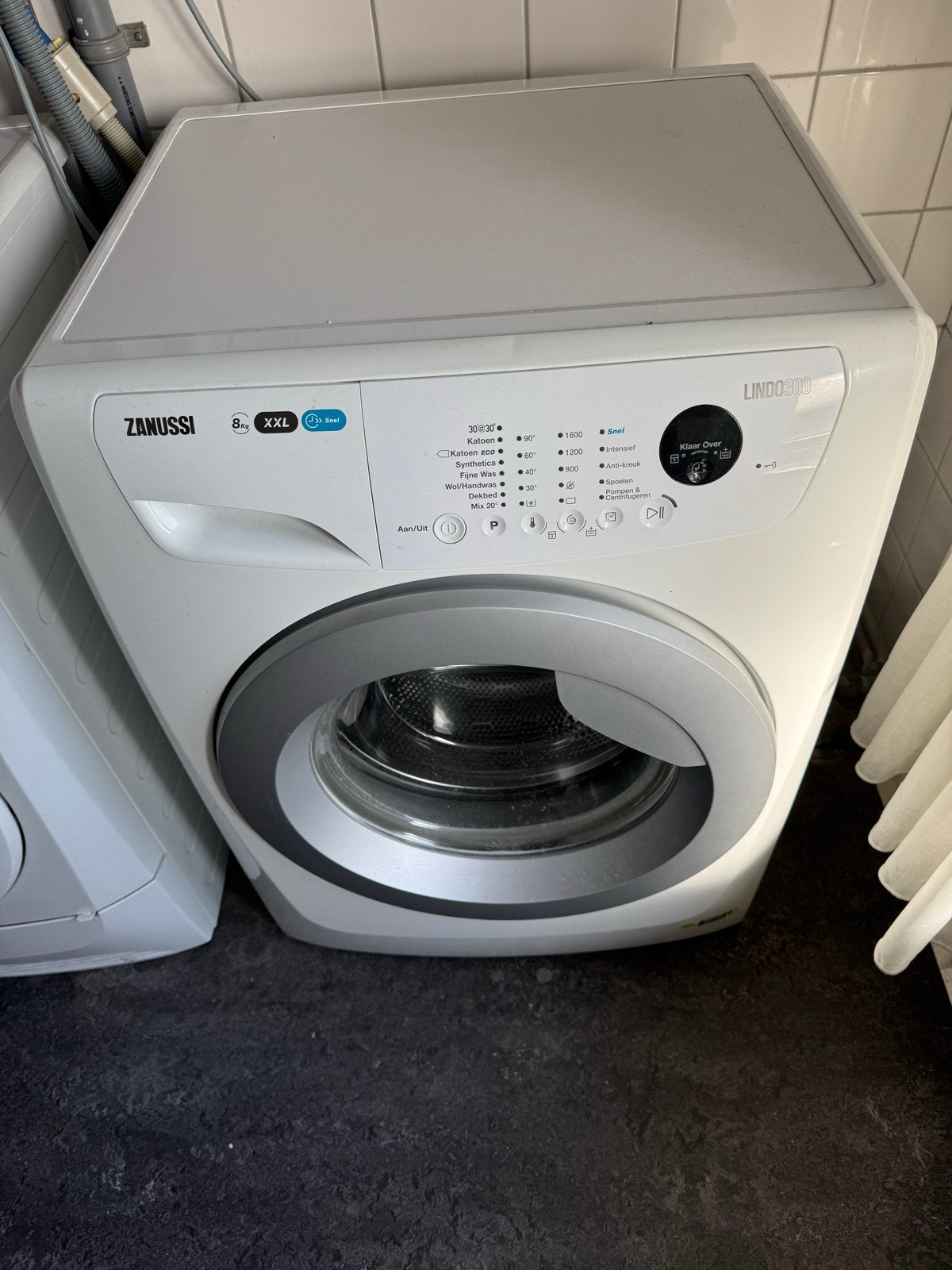 Zanussi Lindo 300 Wasmachine 8kg, Witgoed en Apparatuur, Wasmachines, Ophalen, 1200 tot 1600 toeren, Gebruikt, 8 tot 10 kg