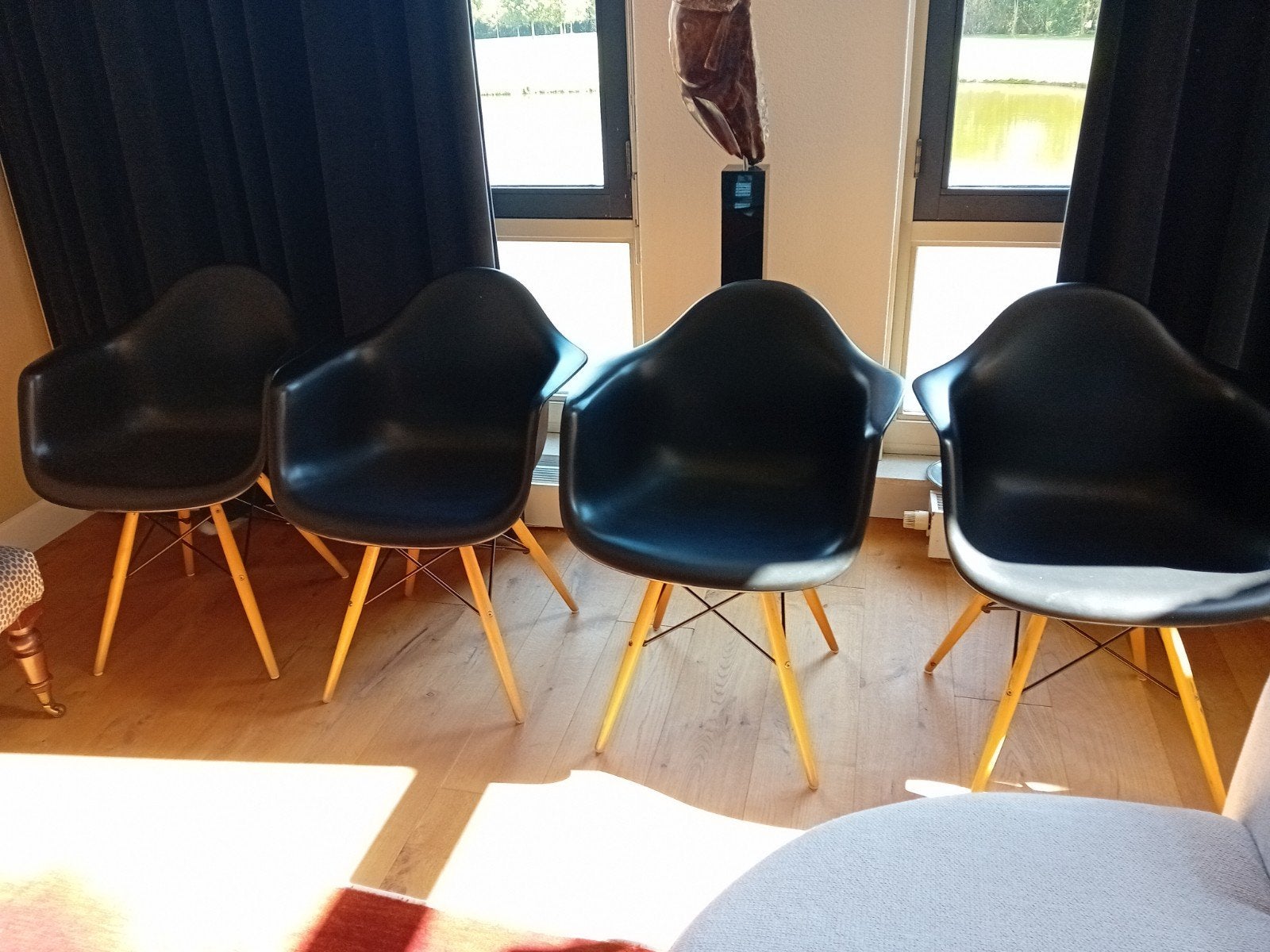 4 stoelen eams stijl