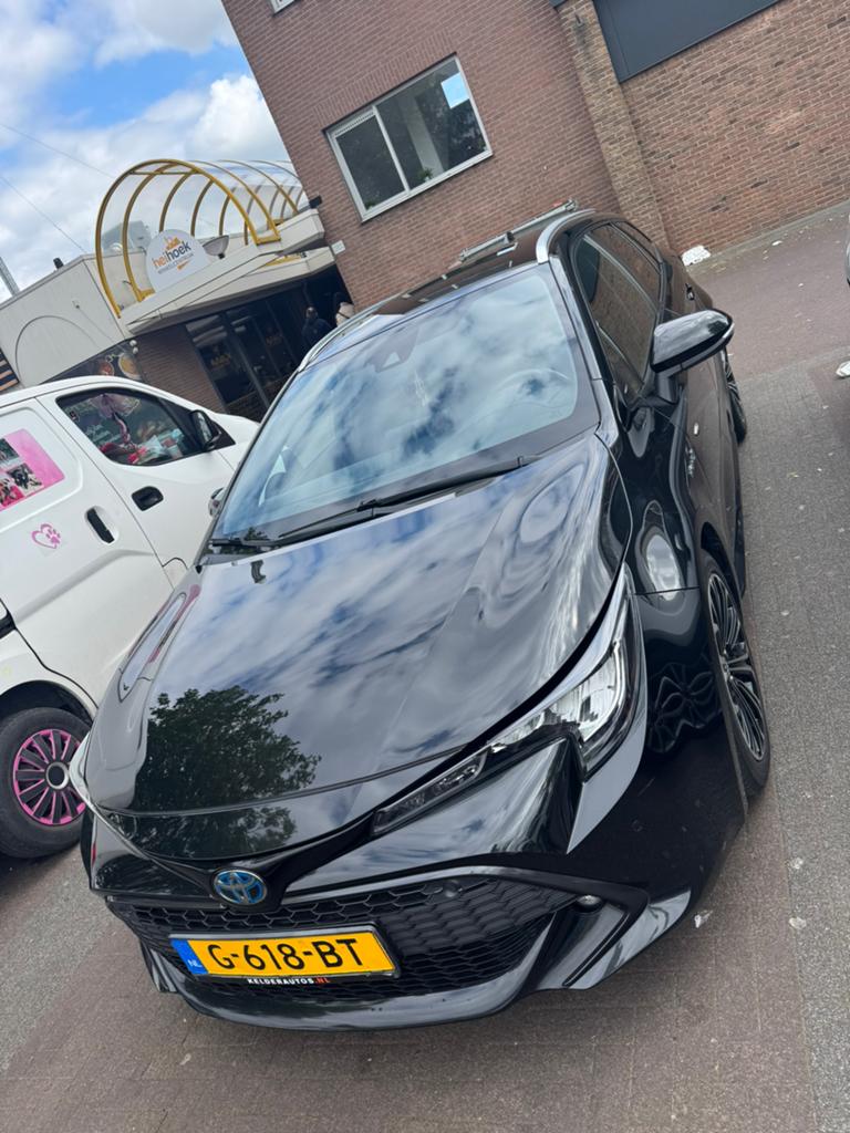 Toyota Corolla TS 1.8 Hybrid 122pk CVT 2019 Zwart, Auto's, 450 kg, 750 kg, Zwart, Corolla TS
