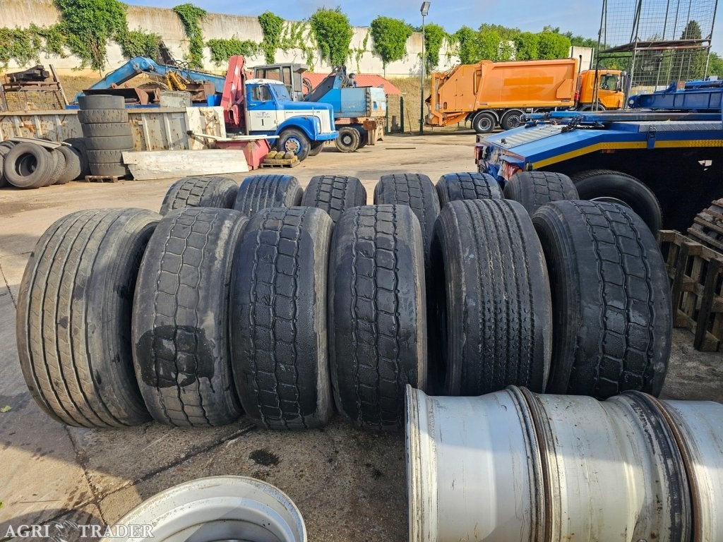 12 Stuks banden 425/65 R22,5, Niet opgegeven, -, Niet opgegeven