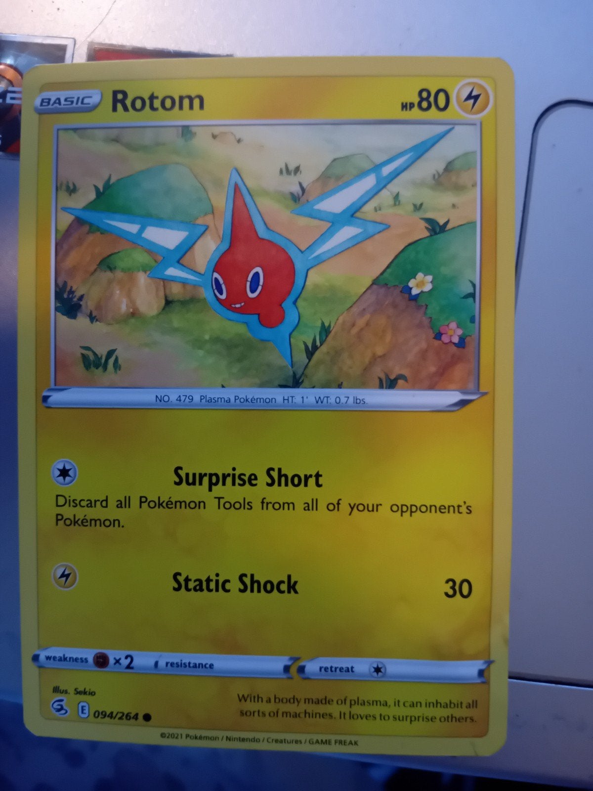 Pokémon Kaart: Rotom (094/264) - Basic HP80, Ophalen of Verzenden, Zo goed als nieuw, Losse kaart, Foil