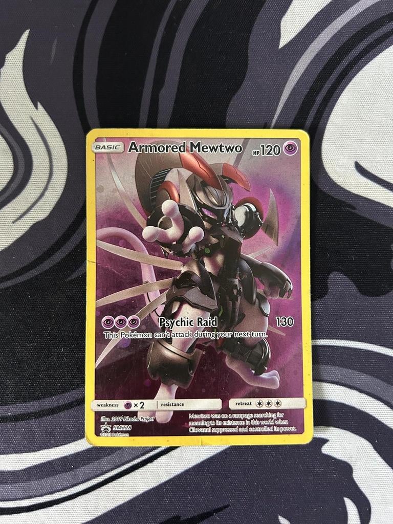 Armored mewtwo, Hobby en Vrije tijd, Verzamelkaartspellen | Pokémon, Ophalen of Verzenden, Gebruikt, Losse kaart