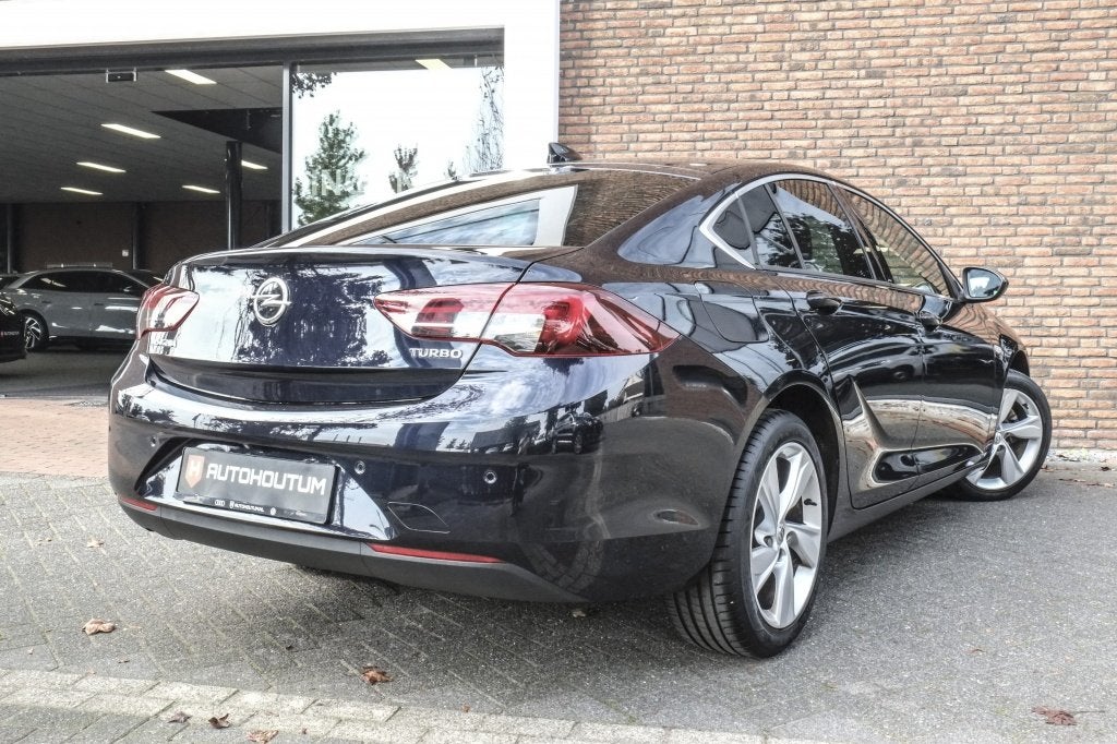 Opel Insignia Grand Sport 1.5 T Innovation | ACC | Achteruit, Auto's, Gebruikt, Euro 6, 4 cilinders, 700 kg