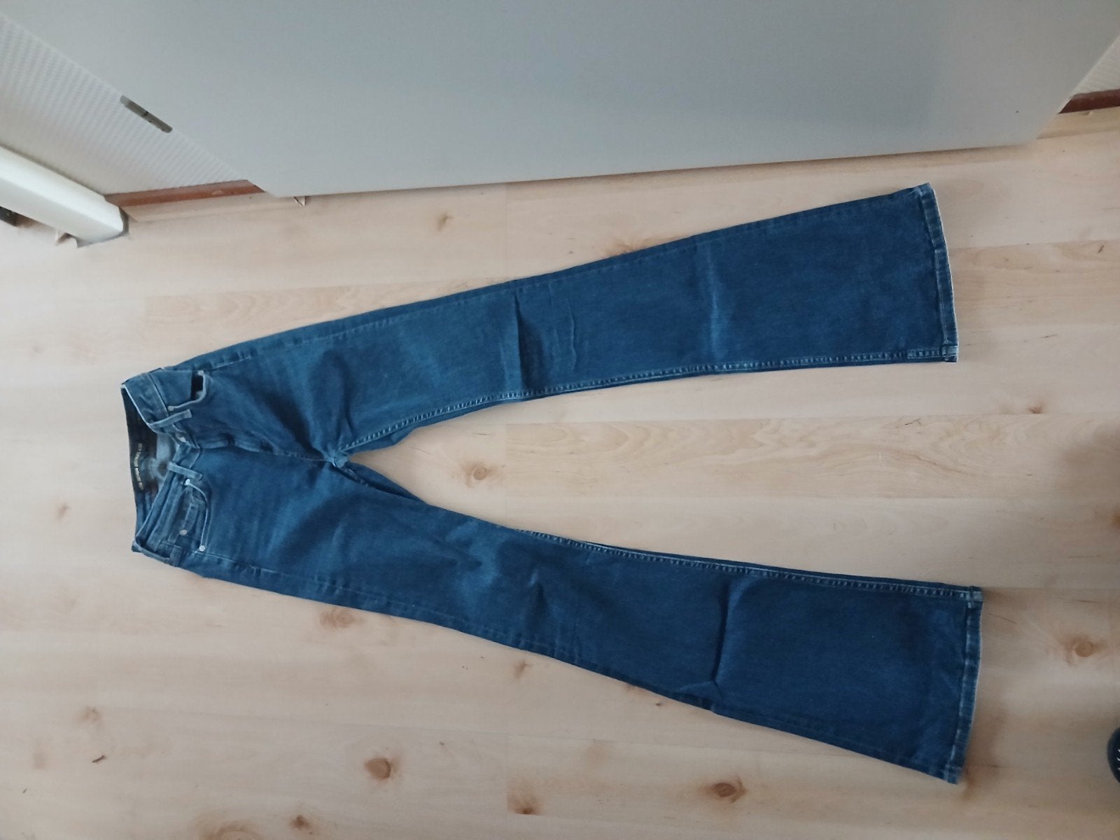 Seven Sisters jeans - High Rise Flare - W26 L32, Ophalen, Zo goed als nieuw, W27 (confectie 34) of kleiner, Blauw