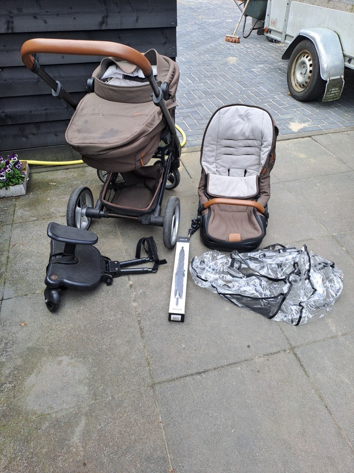Mutsy Nio combiwagen met reiswieg en zitje, Ophalen