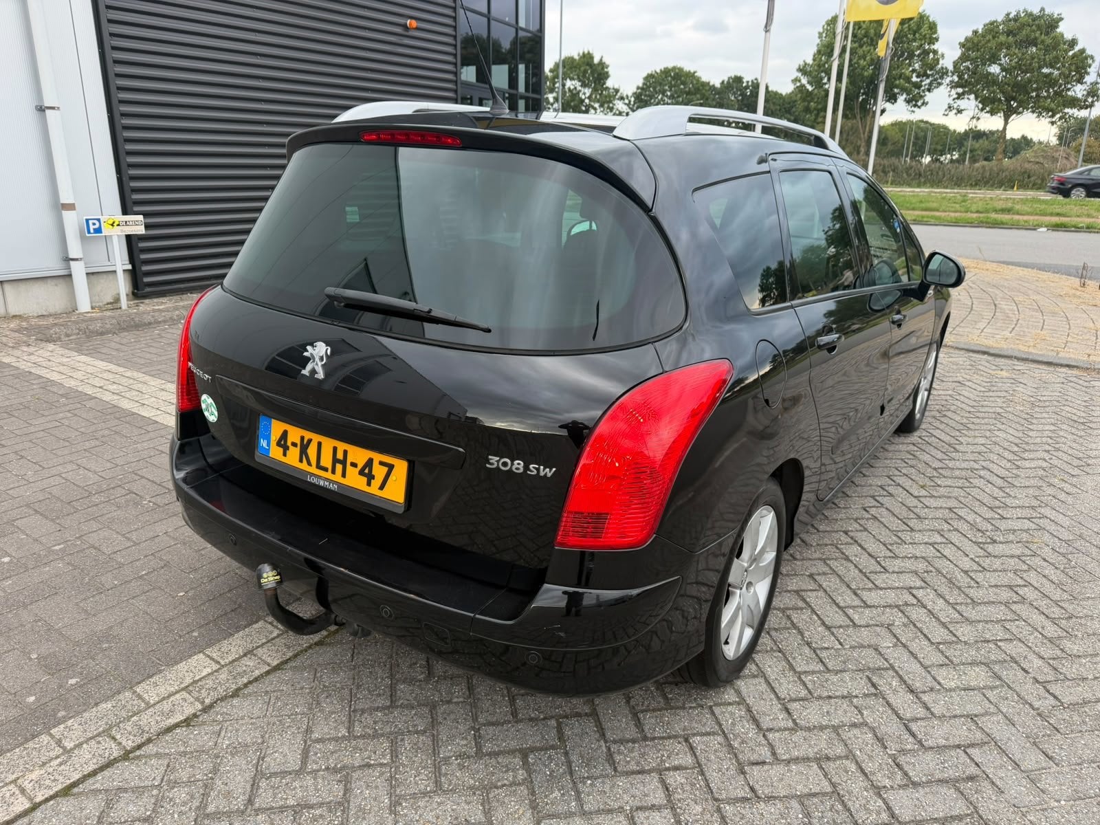Foto 2 van Peugeot 308 SW 1.6 VTi Active AUTOMAAT PANO Nieuwe APK