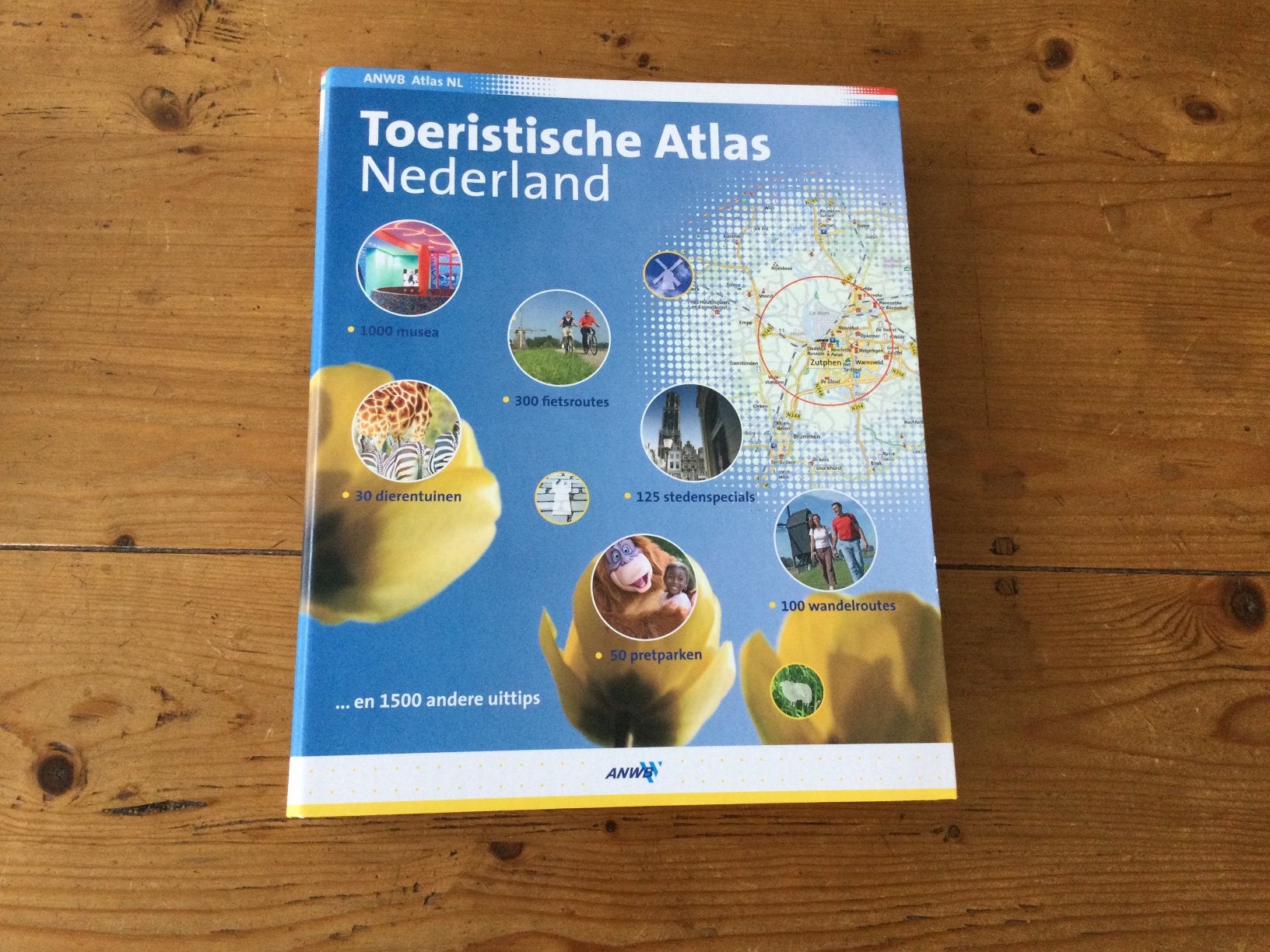 Toeristische atlas van Nederland, Overige atlassen, Ophalen of Verzenden, Zo goed als nieuw, 1800 tot 2000
