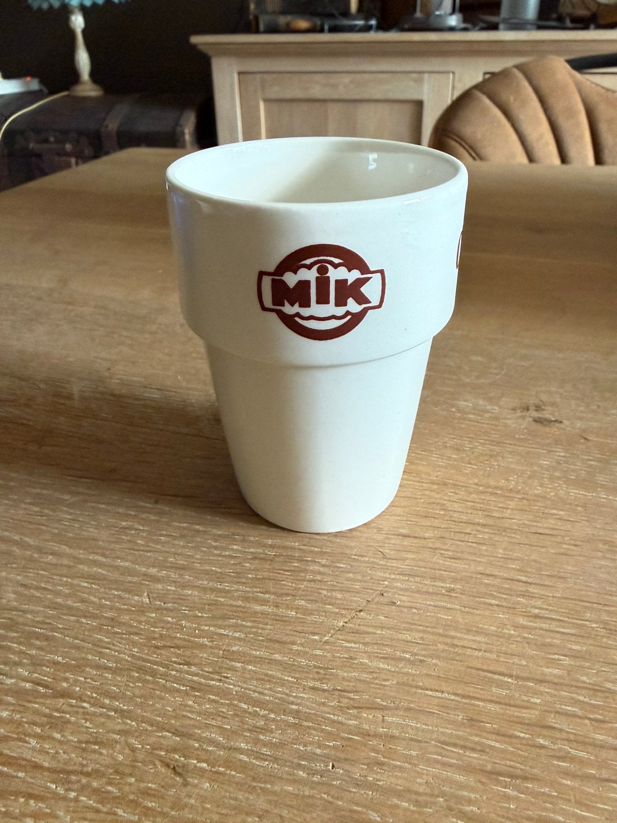 Oude drinkbeker Boch, Ophalen