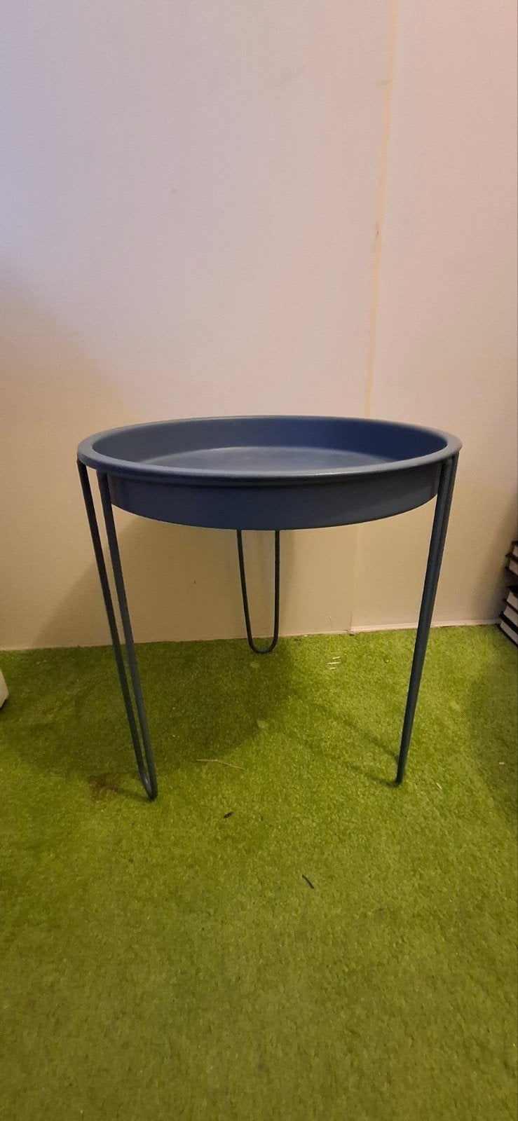 Leuke bijzettafel of plantentafel - Blauw metaal, Ophalen, Gebruikt, Metaal of Aluminium, Minder dan 45 cm