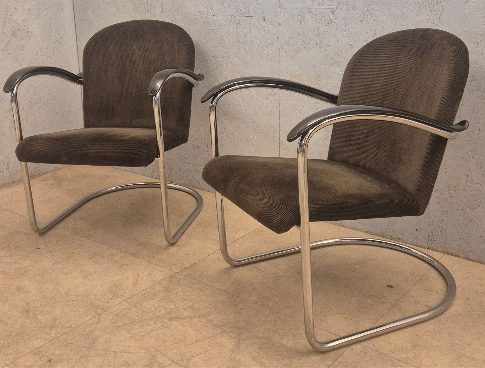 2 Gispen 414 fauteuils – Dutch Originals / Gispen Classics, Ophalen, Gebruikt, Zwart, Stof