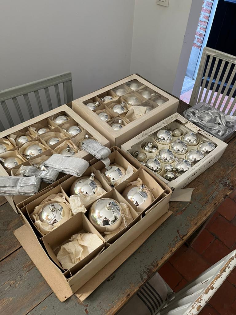 KERST VINTAGE KERSTBALLEN LINT ZILVER GLAS, Ophalen of Verzenden