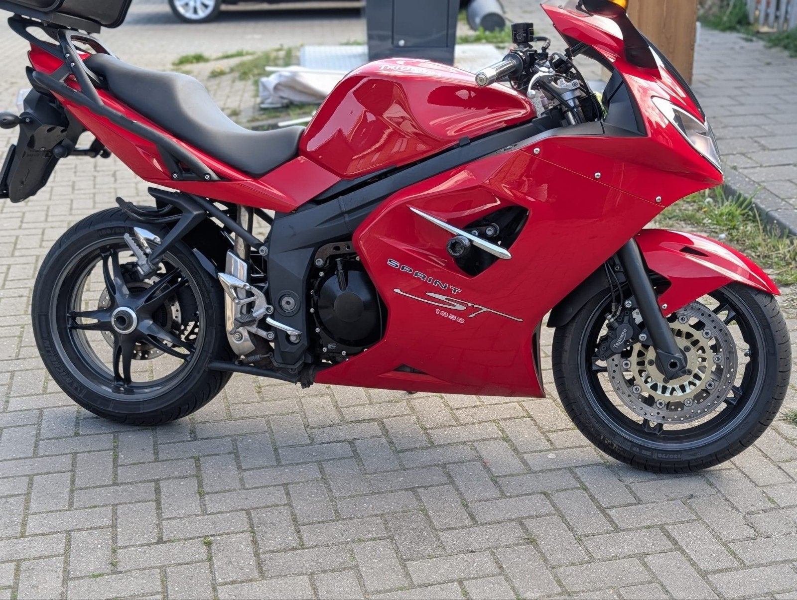 Mooie Triumph Sprint 1050 uit 2010 te koop, Occasion, Motorrijbewijs A, 3 cilinders, 1050 cc