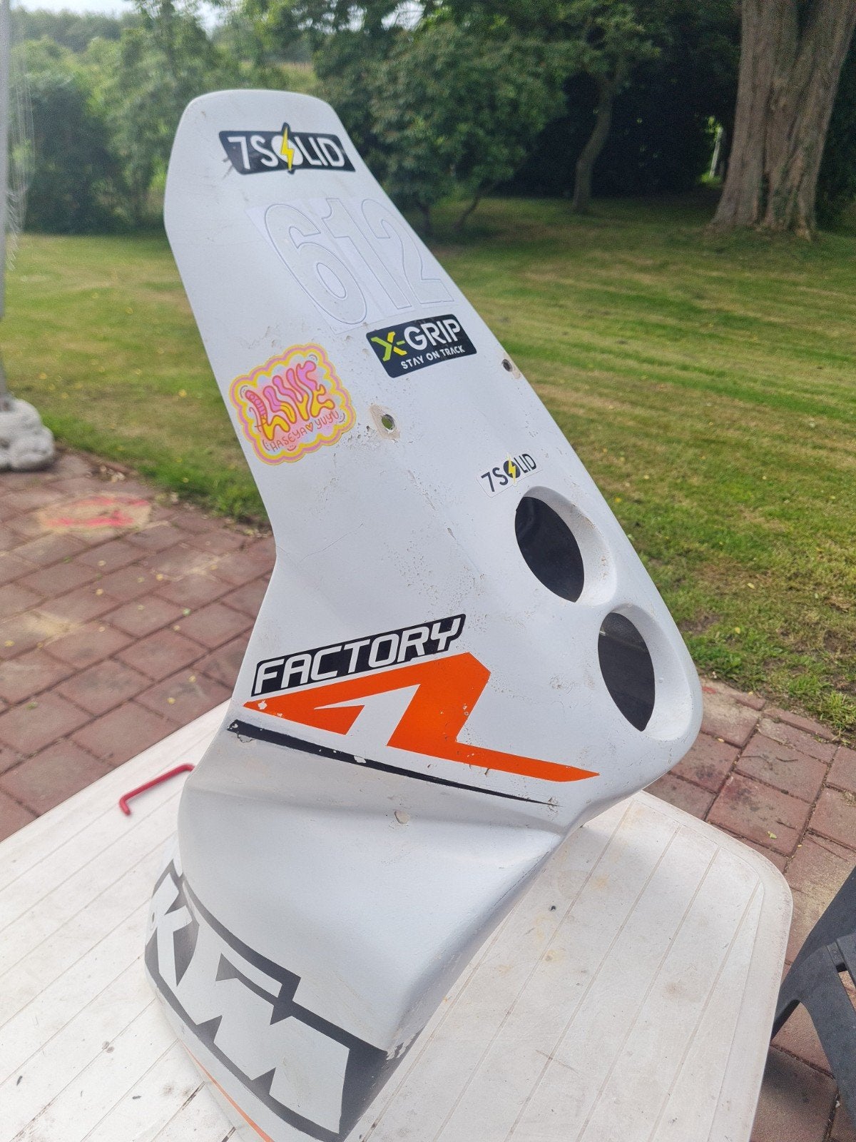 Polyester kuip voor KTM motorfiets, Ophalen