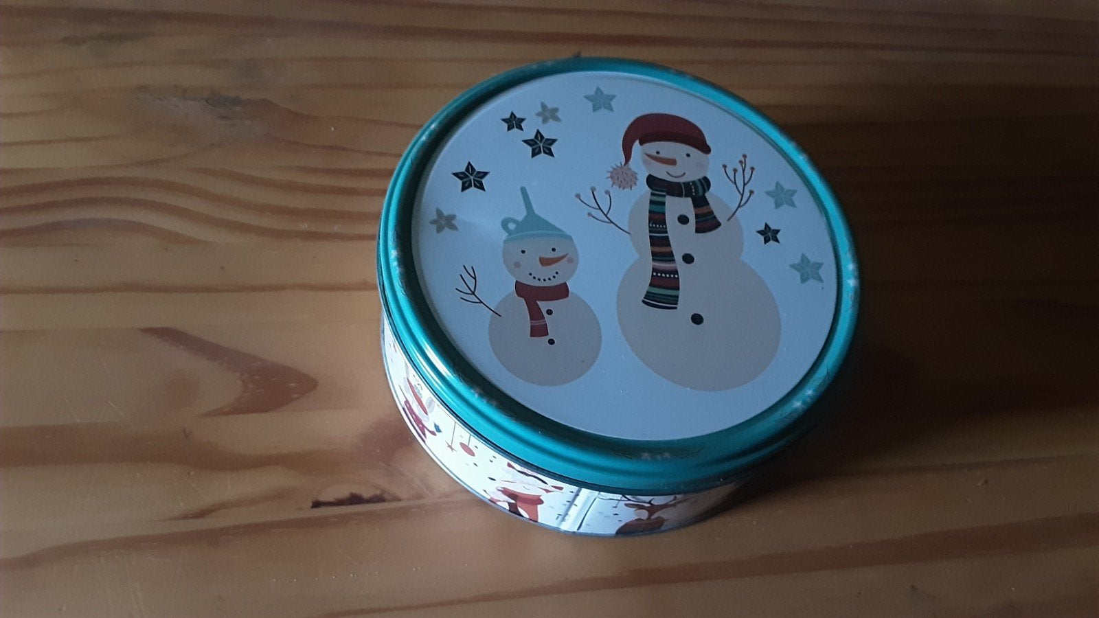 Leuk blikje met winterse/kerst afbeeldingen, Ophalen of Verzenden, Gebruikt, Koek(jes), Overige merken