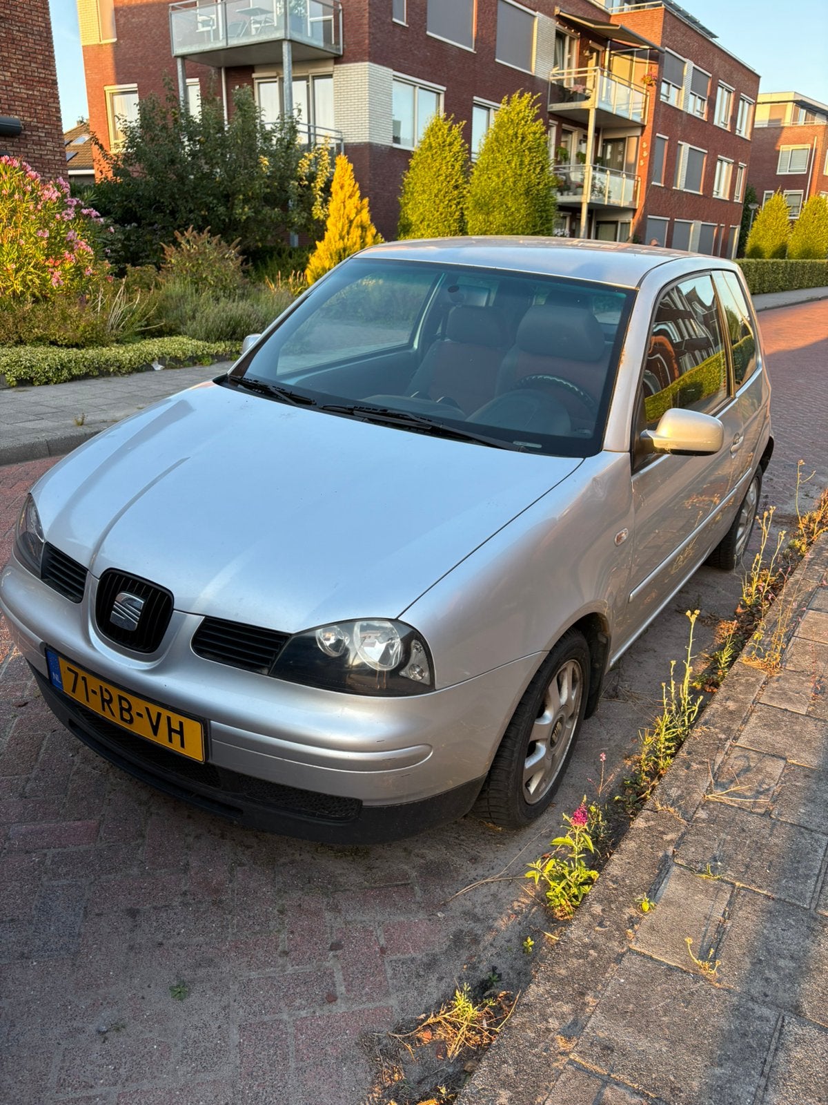 Seat Arosa 1.4 44KW 2005 Grijs, Ophalen, Nieuw, Seat, Bumper