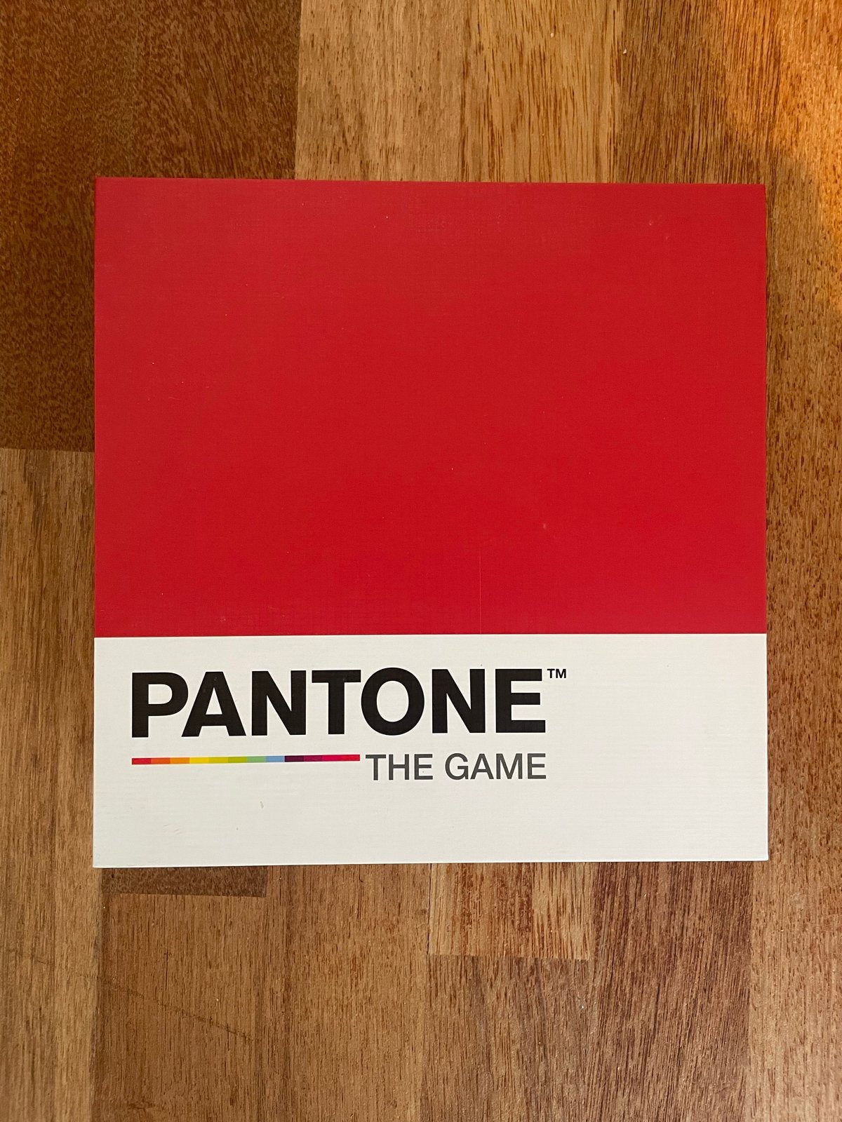 Pantone The Game - Kleurenspel voor het hele gezin, Drie of vier spelers, Ophalen of Verzenden, Zo goed als nieuw