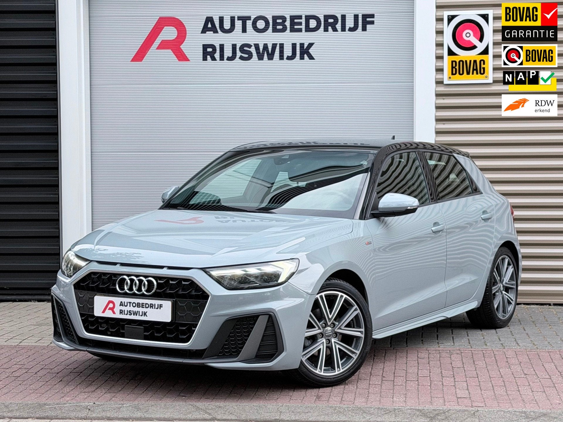 Audi A1 Sportback 30 TFSI Pro Line S AppleCarPlay/Xenon, Auto's, Audi, Euro 6, 49 €/maand, Origineel Nederlands, Bedrijf